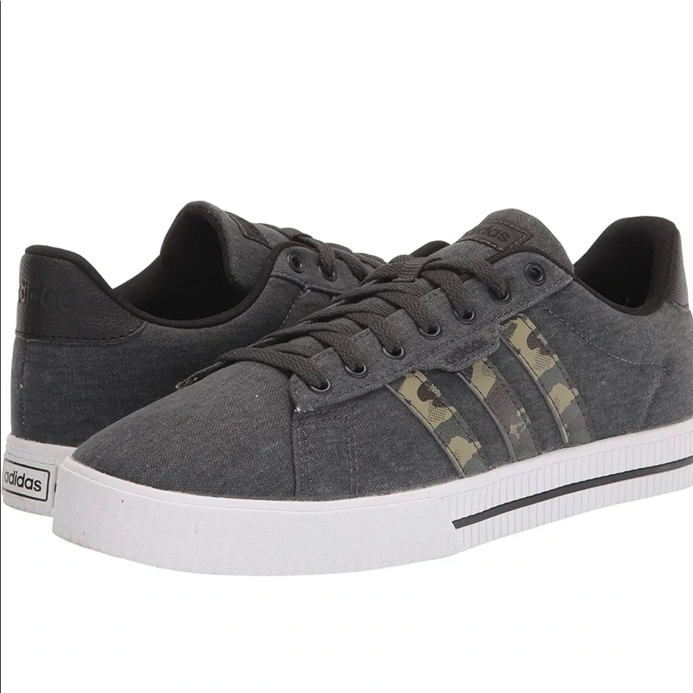 adidas Men's Daily Skate Shoe Camouflage army stripe Carbon grey sneaker runner - Picture 7 of 9
